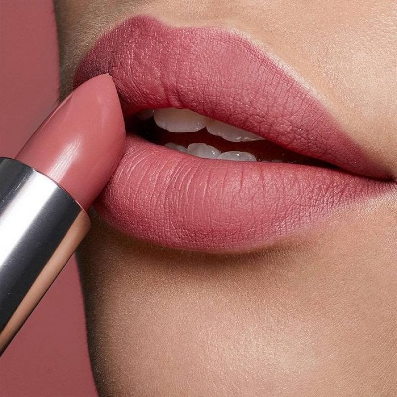 makeupcompostgraphicshero2refeaturepinklipstickskintone52418