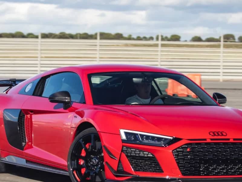 Audi R8
