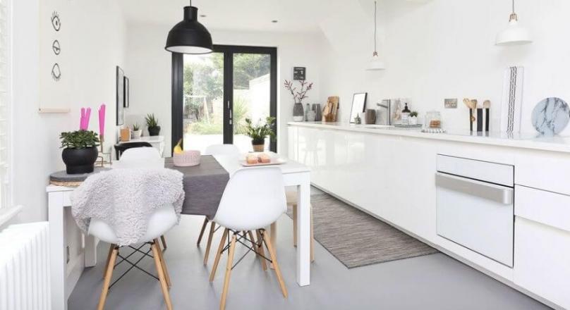 Spacious and elegant family entertainer