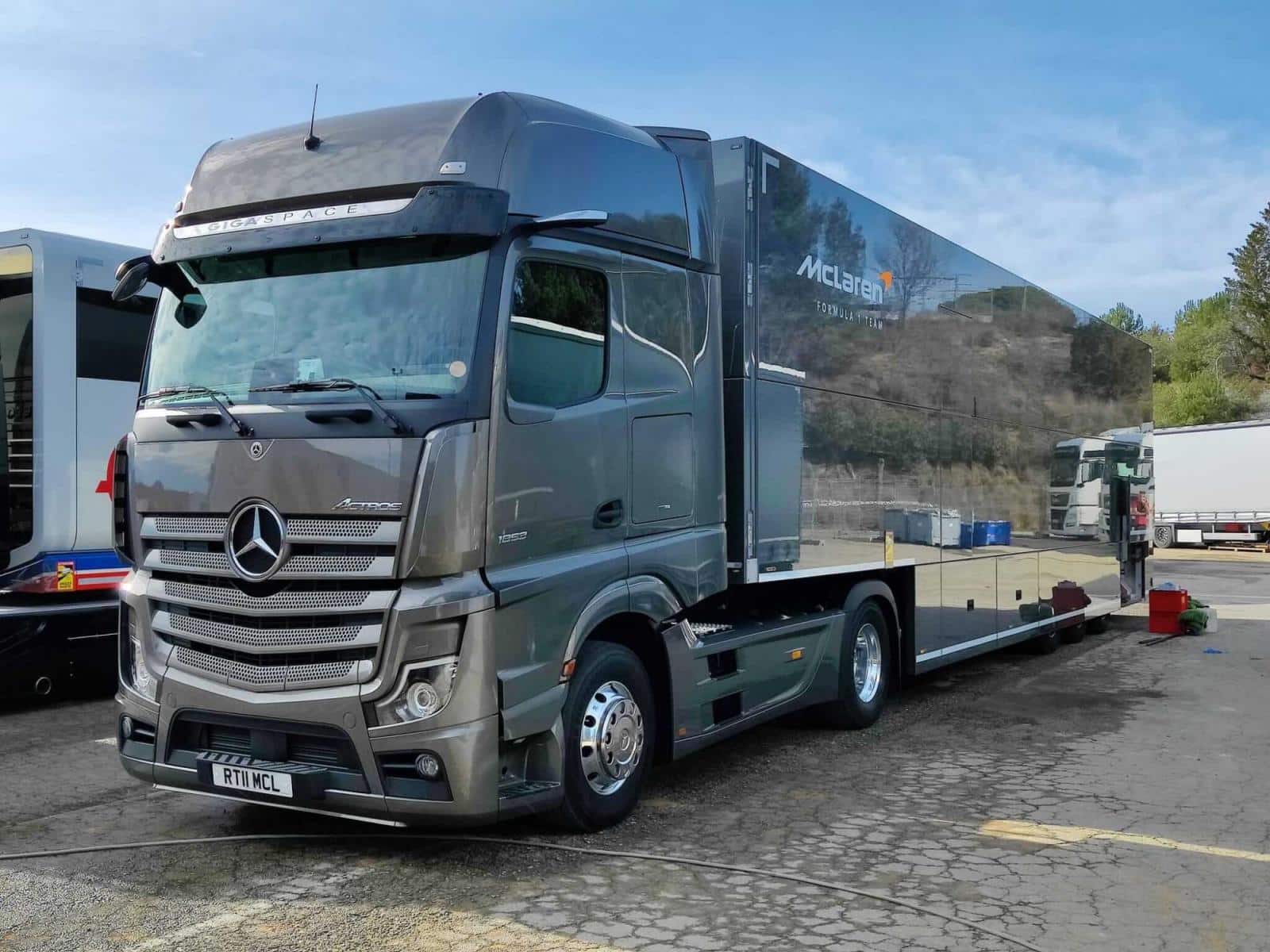 Mercedes-Benz McLaren-Racing