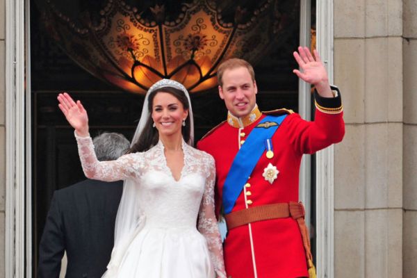 kate-middleton-prince-william-wedding-ftr-758x4747501E80E-541C-1A0C-5613-E20B9F1505A6.jpg