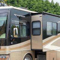 Fleetwood Discovery 39V