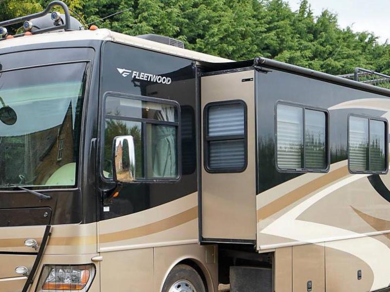 Fleetwood Discovery 39V