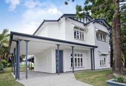 Elegantly cottage