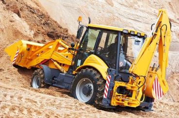Differences Between Excavators and Bulldozers Their Use