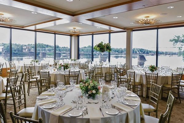 wedding-reception-overlooking-delaware-river7E95DB37-CBA3-AD06-7E17-D0705B115F4A.jpg