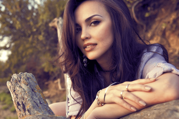 demo-fashion-102B0D63A-37E8-B596-7CF4-341708F5906C.png